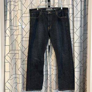 Men’s Signature Levi’s jeans W38 L30 EUC
